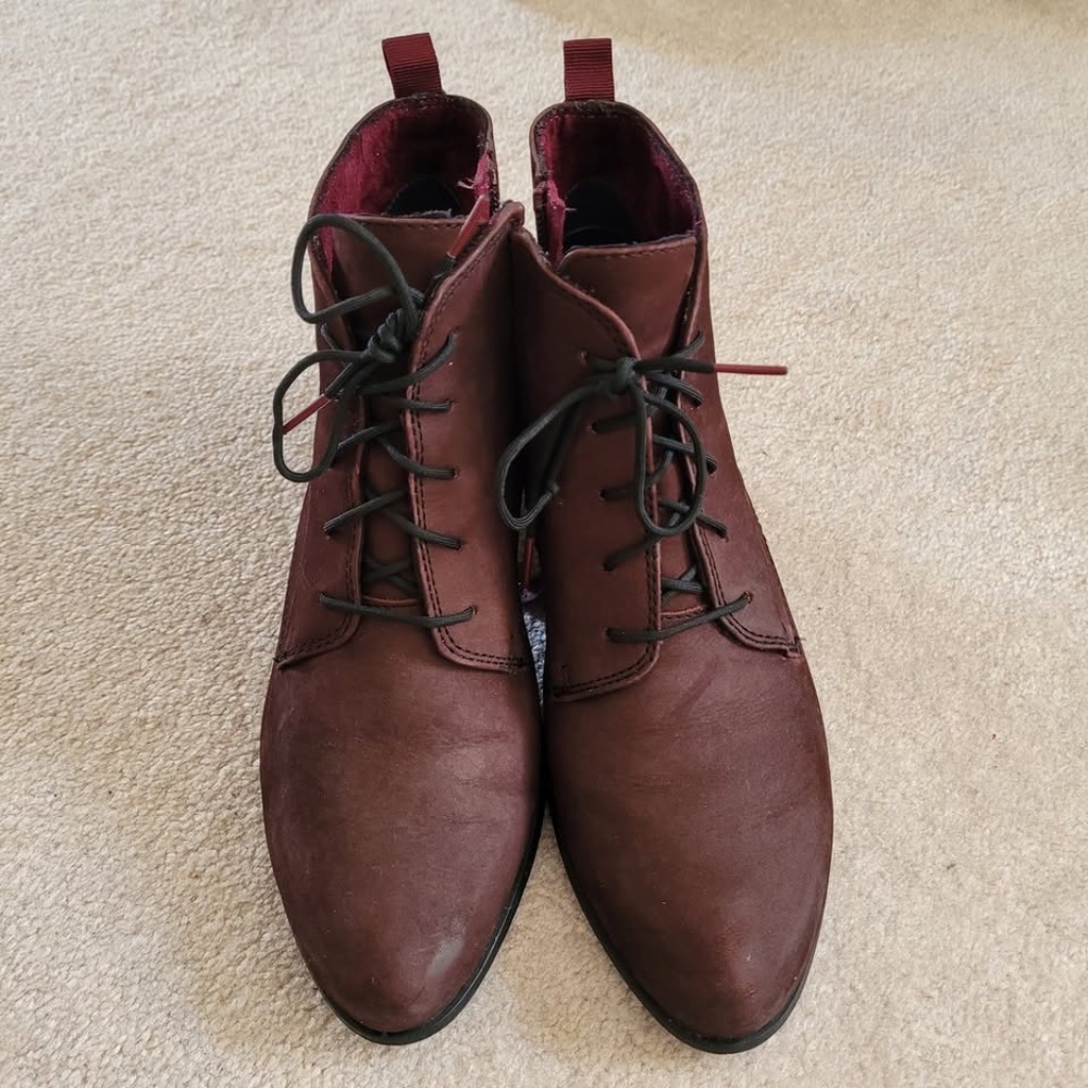 Tamari Ankle Shoes (women 8)